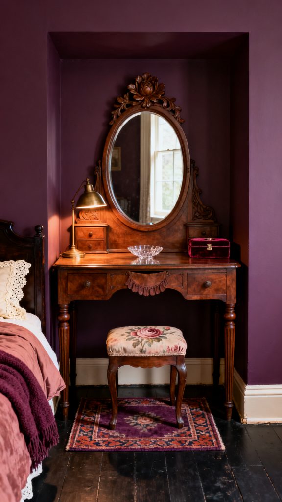 13 Vintage Bedroom Vanity Ideas